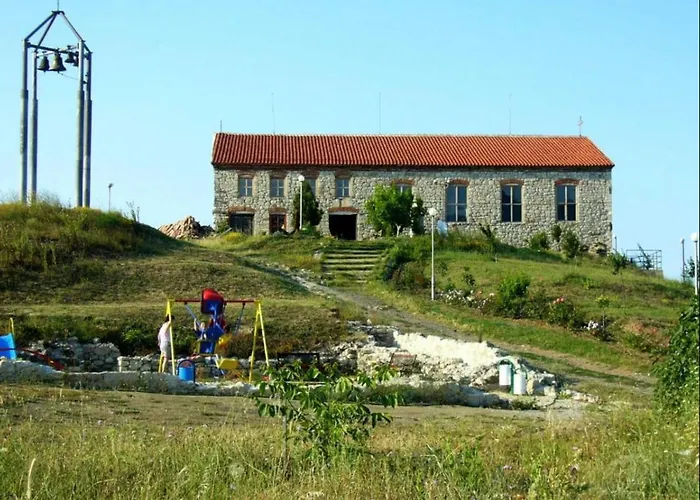 Paradise ツァレヴォ